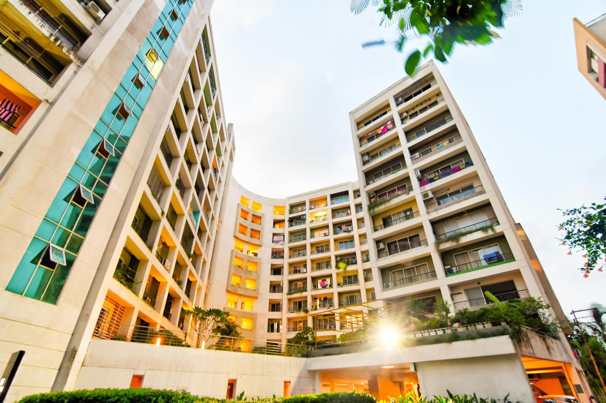 Hotel Urban Asia Kolkata Exterior photo