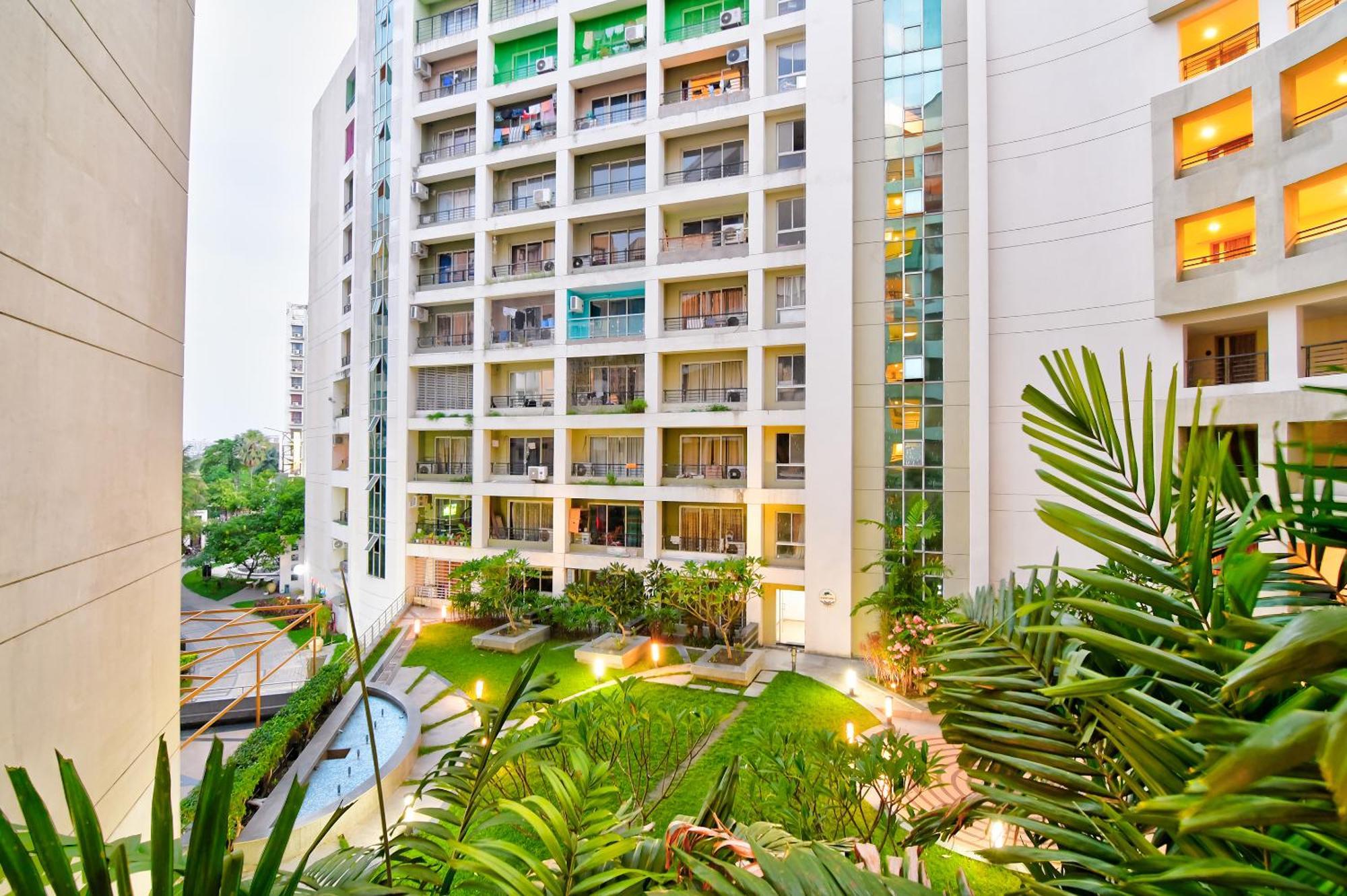 Hotel Urban Asia Kolkata Exterior photo